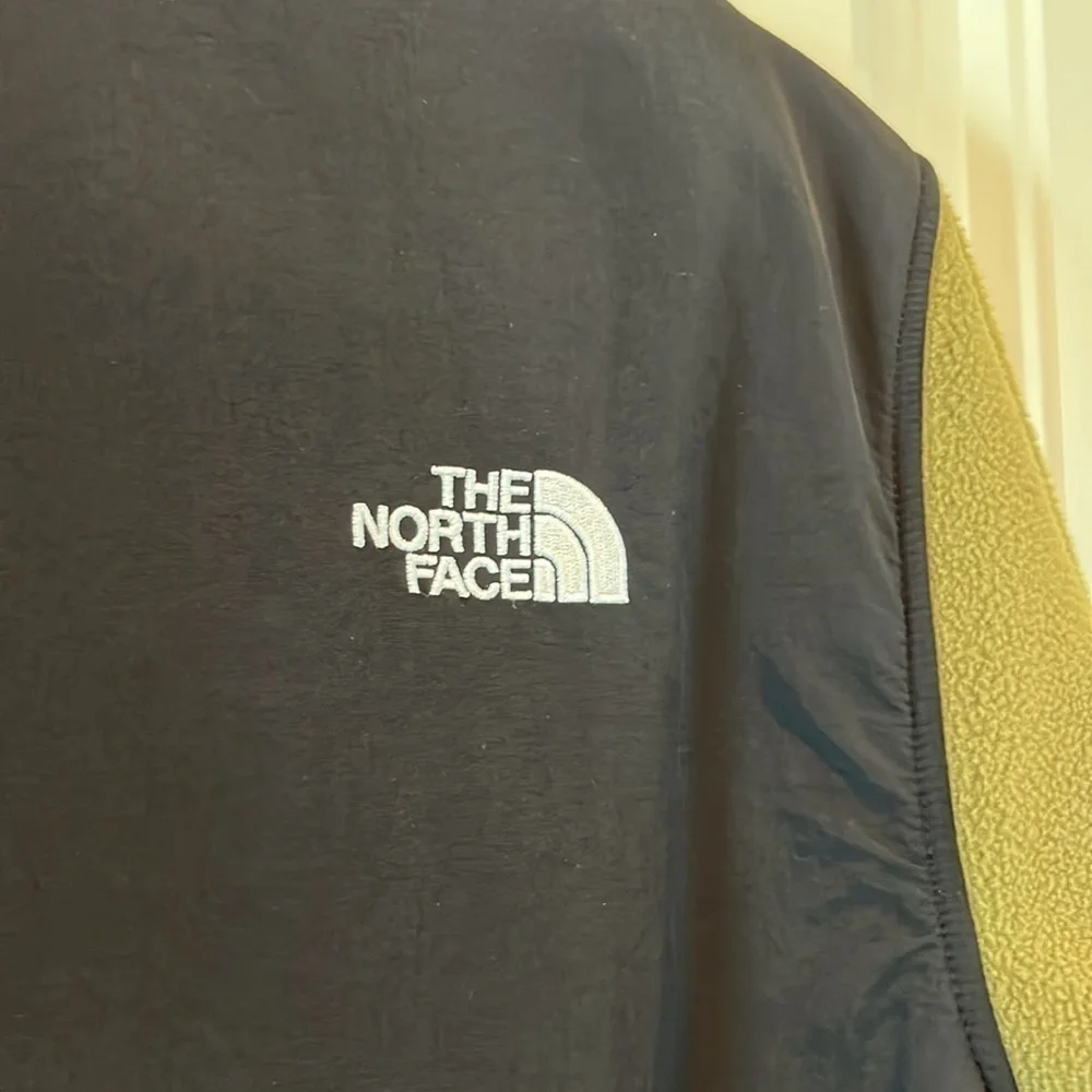 Olive green and black men Northface fleece full zip jacket size M